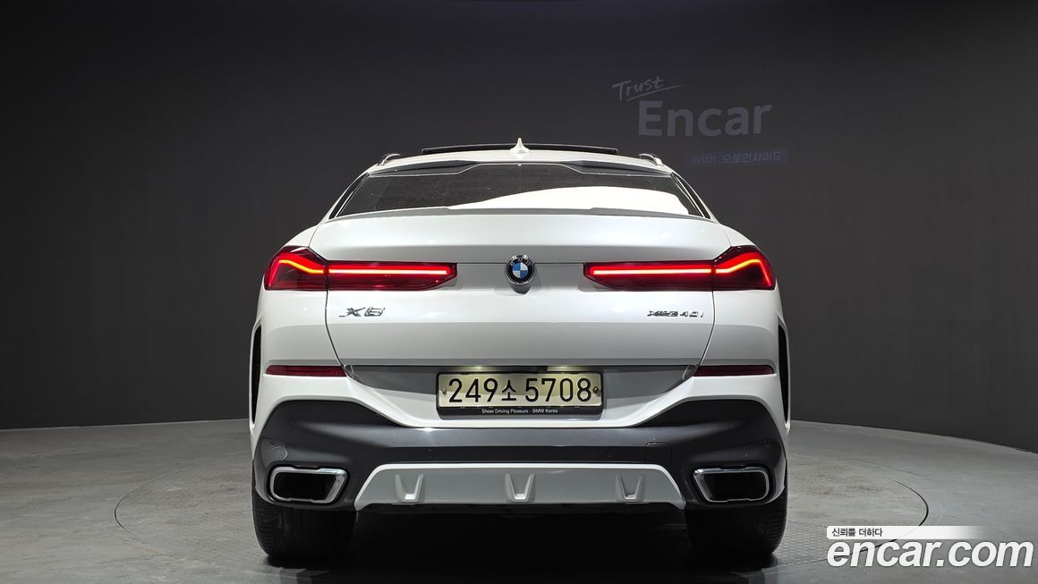 BMW X6 2022