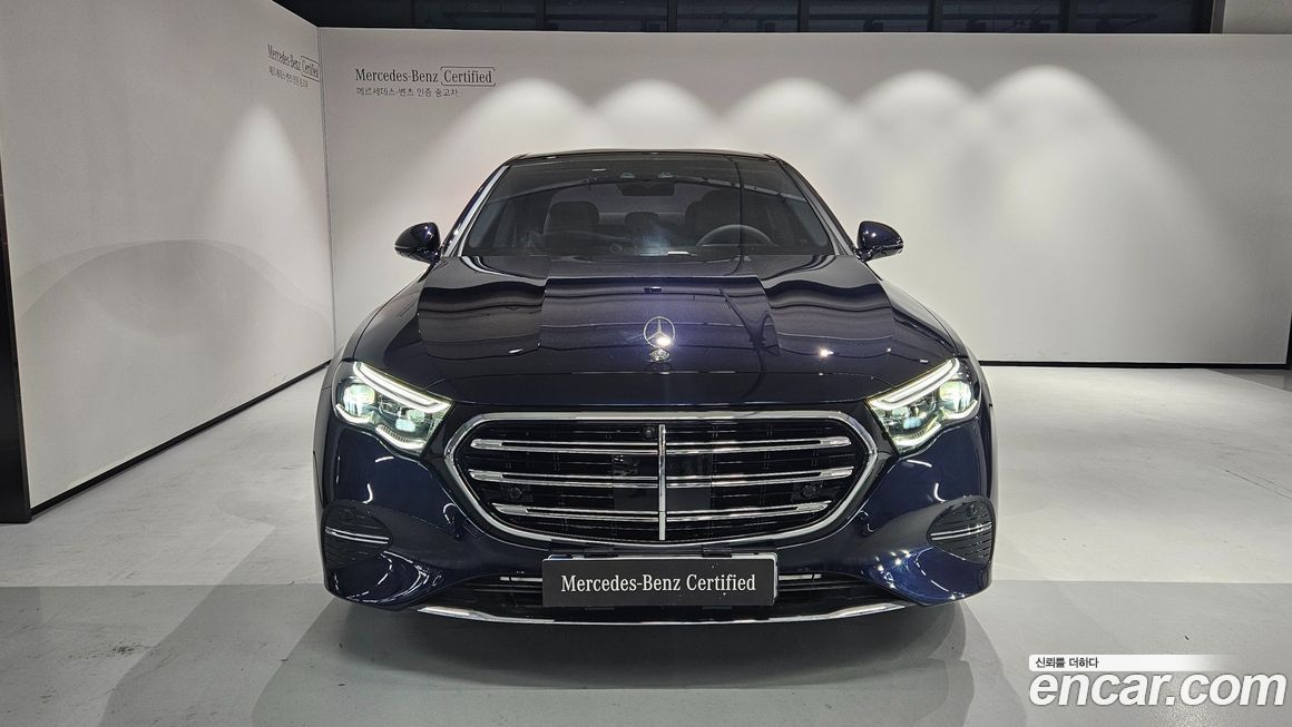 Mercedes-Benz E-Class 2025