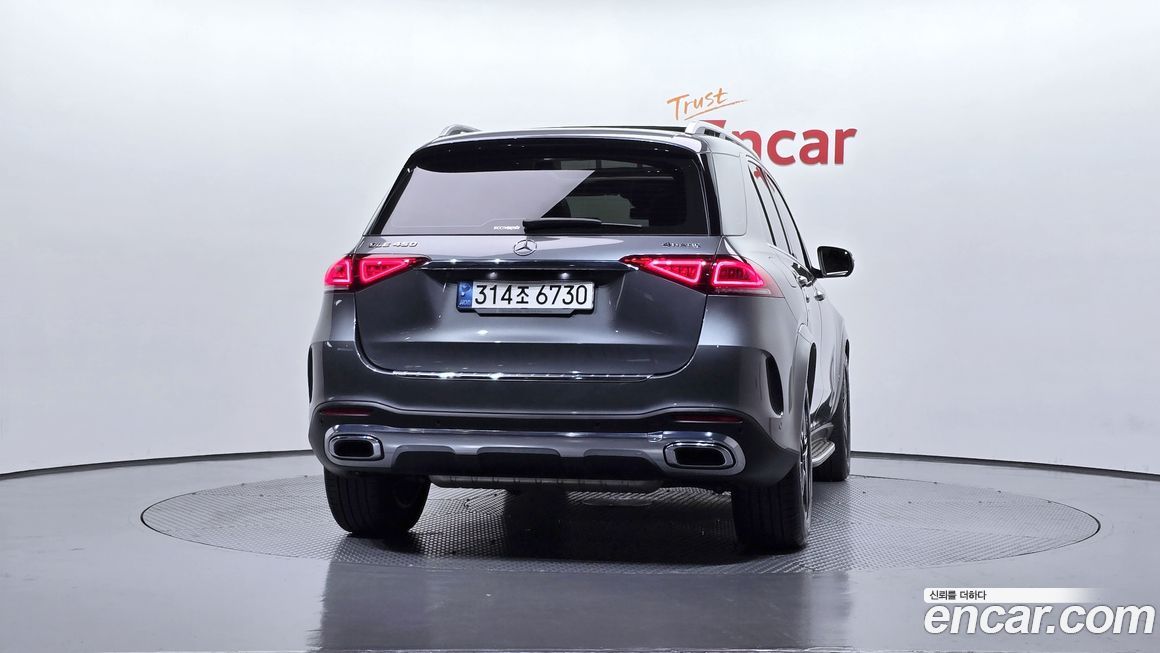 Mercedes-Benz GLE-Class 2021