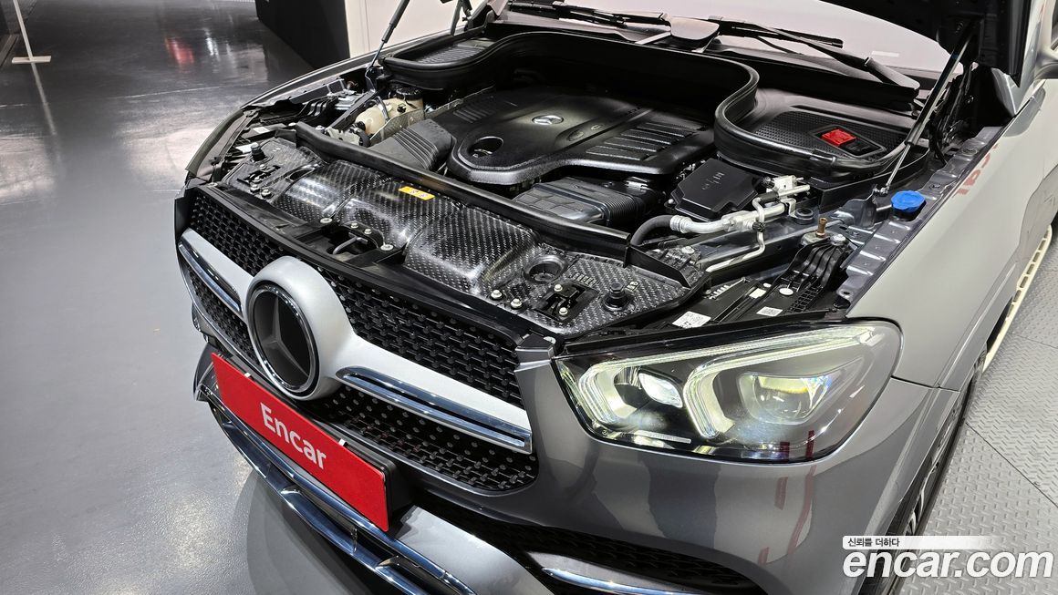 Mercedes-Benz GLE-Class 2021
