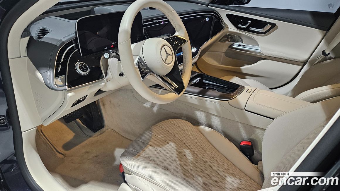 Mercedes-Benz E-Class 2025