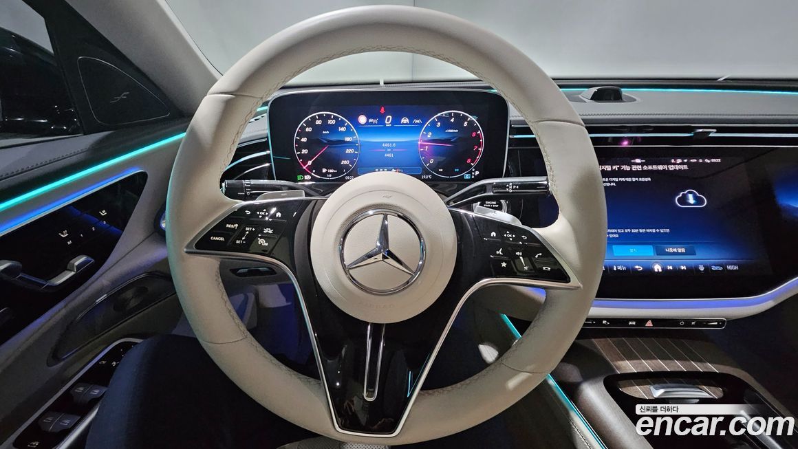 Mercedes-Benz E-Class 2025