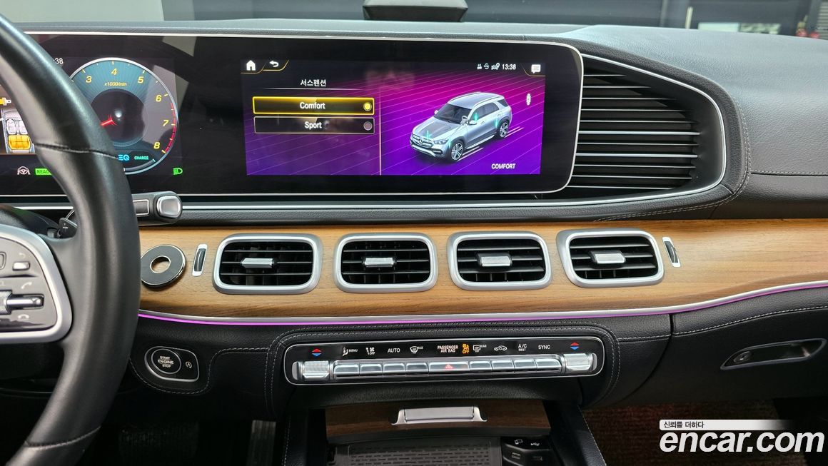 Mercedes-Benz GLE-Class 2021