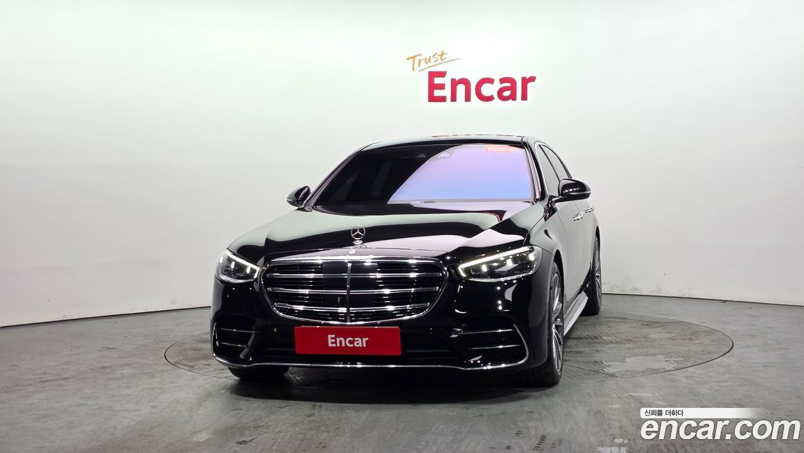 Mercedes-Benz S-Class 2021