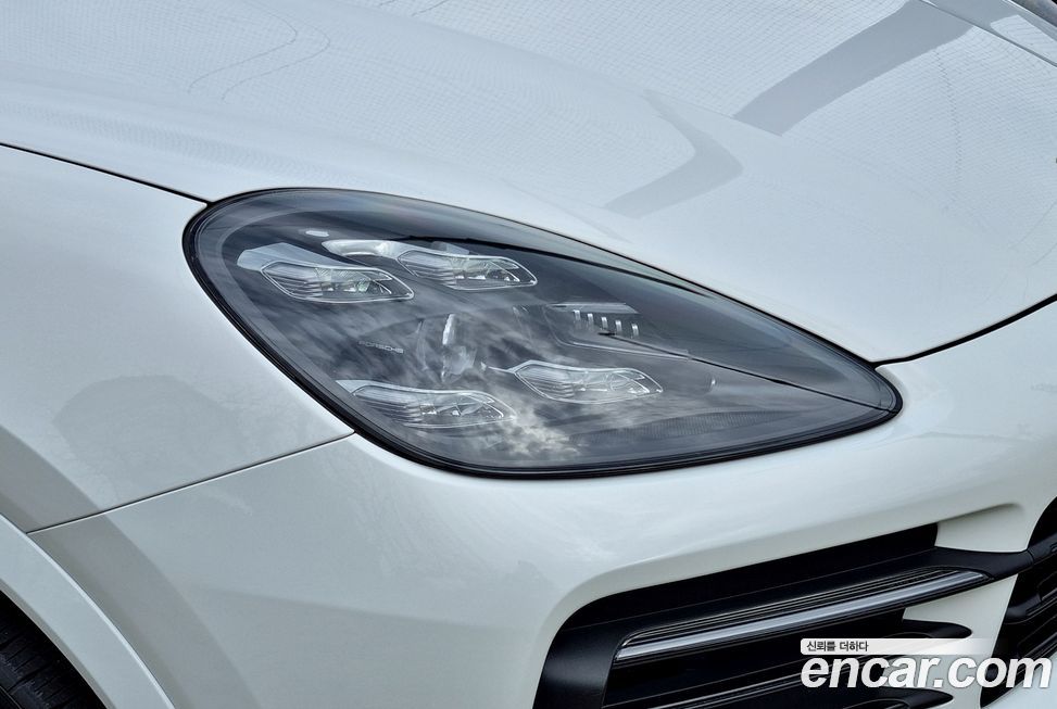 Porsche Cayenne 2020