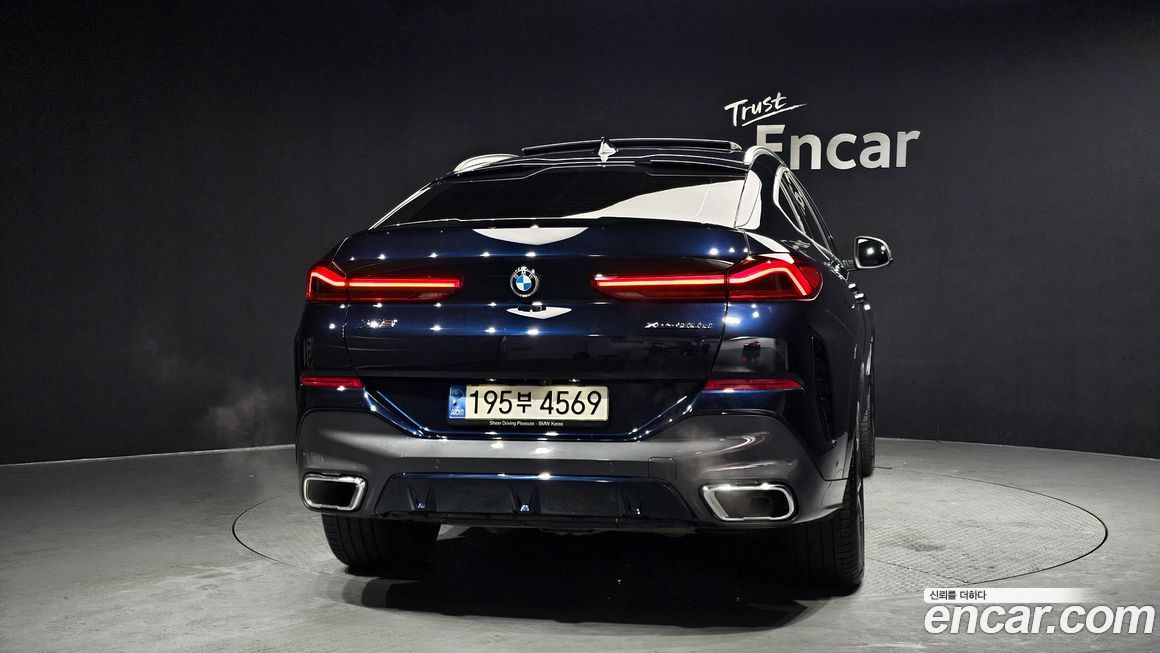BMW X6 2022