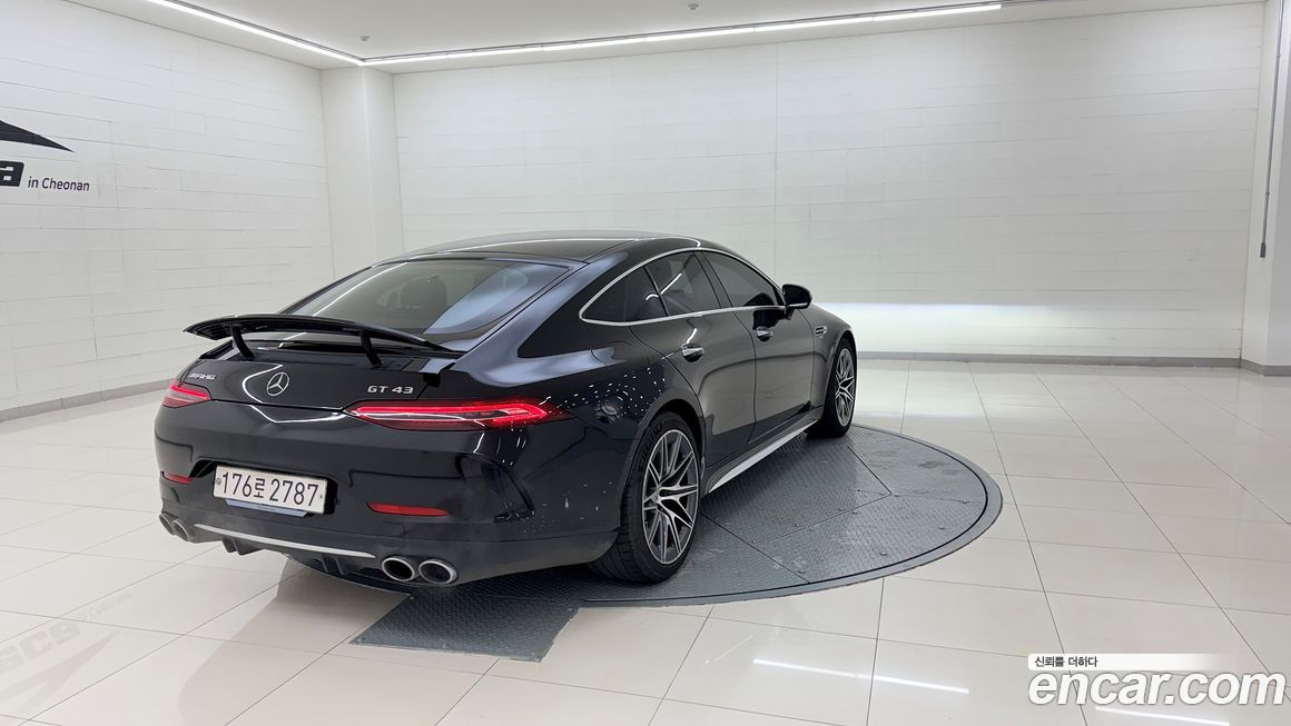 Mercedes-Benz AMG GT 2024