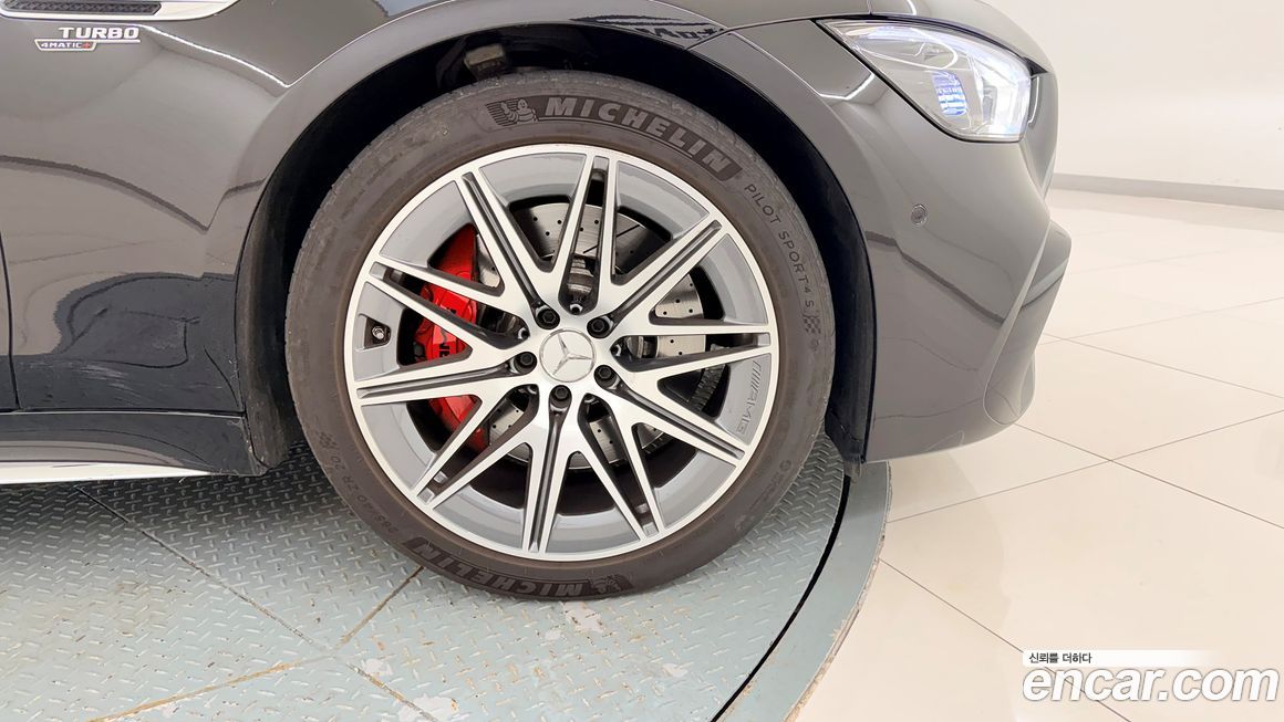 Mercedes-Benz AMG GT 2024