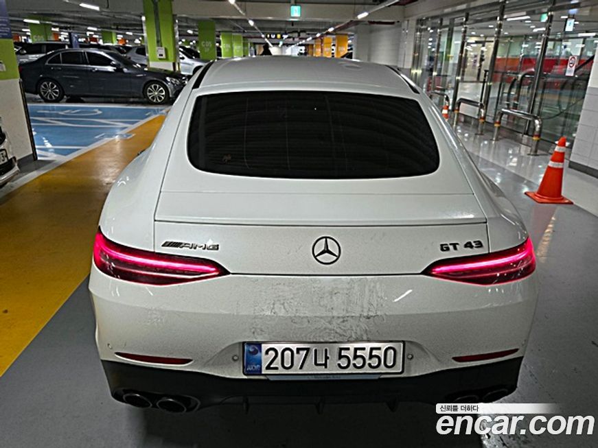 Mercedes-Benz AMG GT 2024