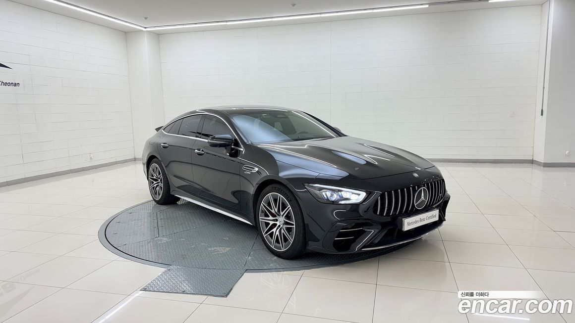 Mercedes-Benz AMG GT 2024