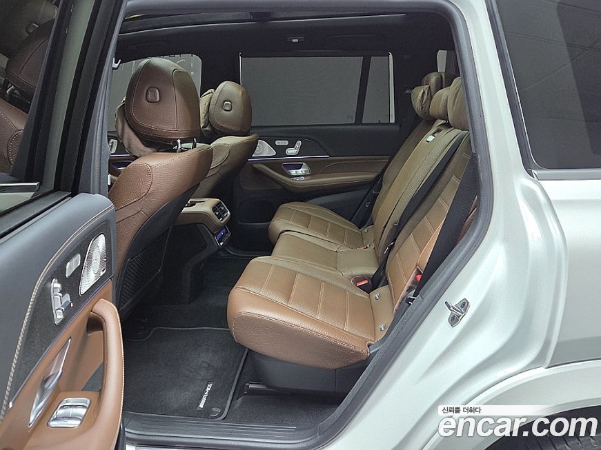 Mercedes-Benz GLS-Class 2025