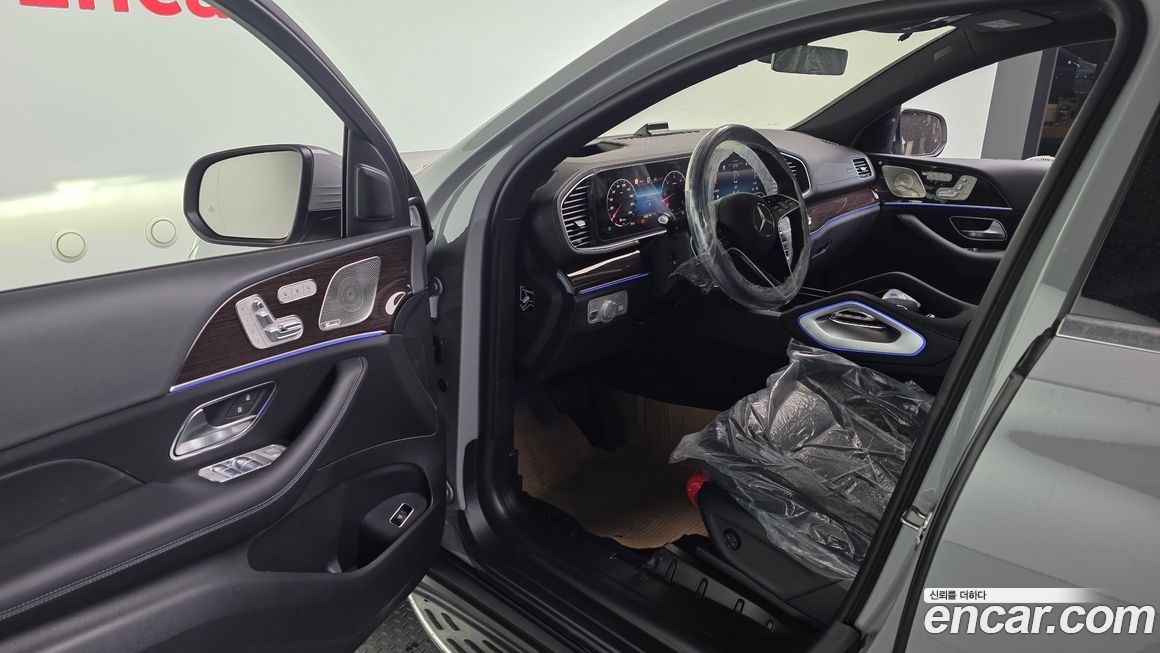 Mercedes-Benz GLE-Class 2026