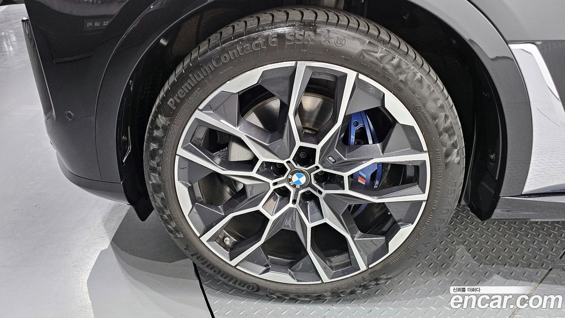 BMW X7 2024