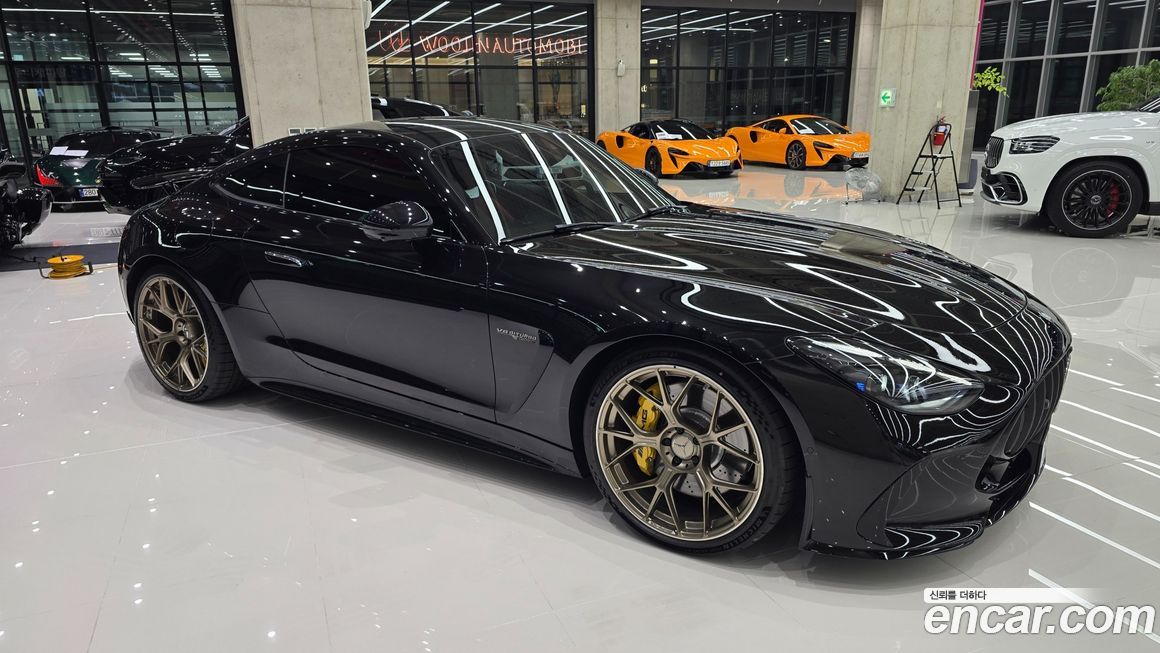 Mercedes-Benz AMG GT 2025