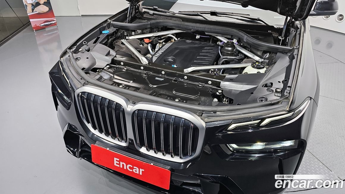 BMW X7 2024