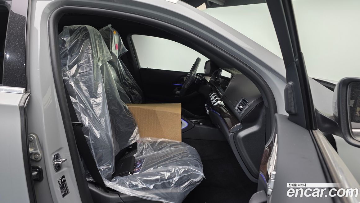 Mercedes-Benz GLE-Class 2026