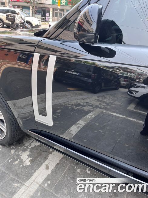 Land Rover Range Rover 2023