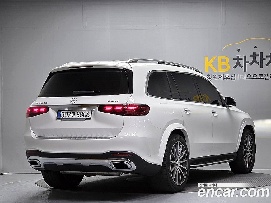 Mercedes-Benz GLS-Class 2025