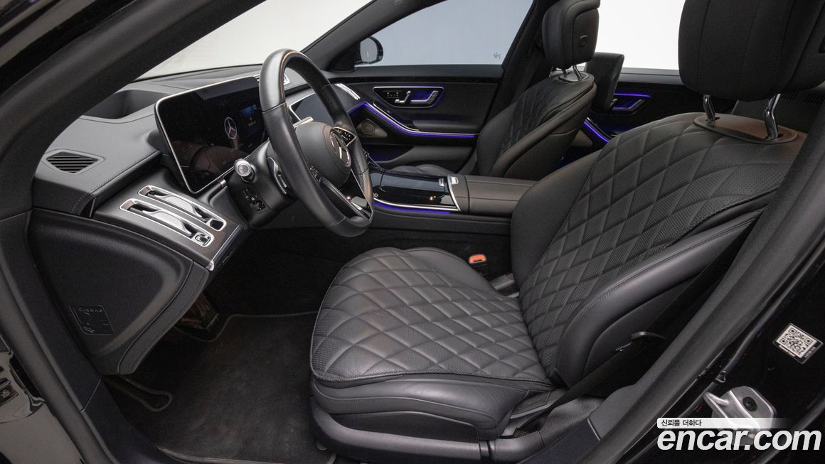 Mercedes-Benz S-Class 2024