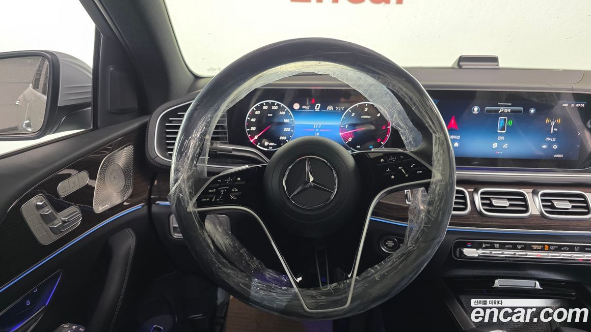 Mercedes-Benz GLE-Class 2026