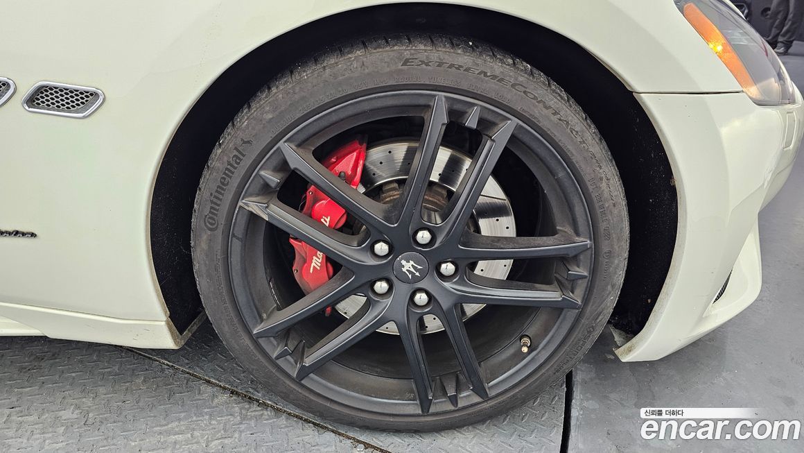 Maserati GranTurismo 2018