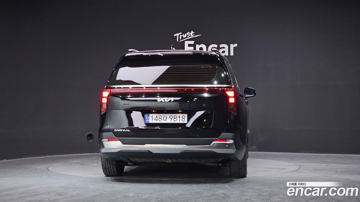 Kia Canival 2025