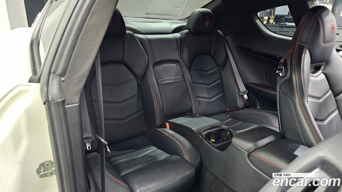 Maserati GranTurismo 2018