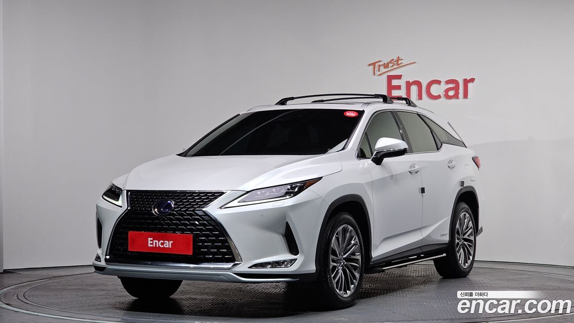 Lexus RX 2021