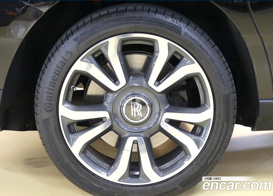 Rolls-Royce Cullinan 2024