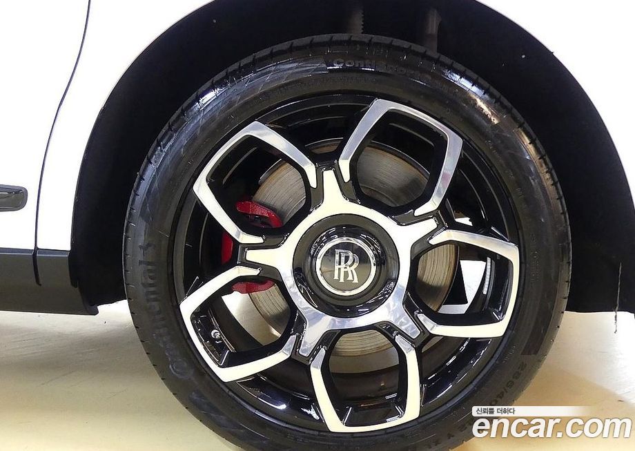 Rolls-Royce Cullinan 2023