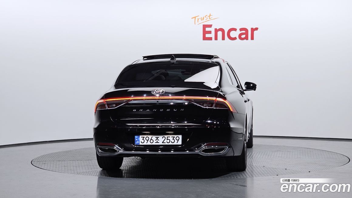 Hyundai Grandeur 2022