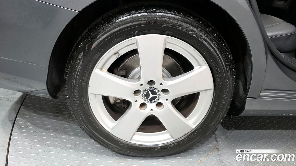 Mercedes-Benz C-Class 2018