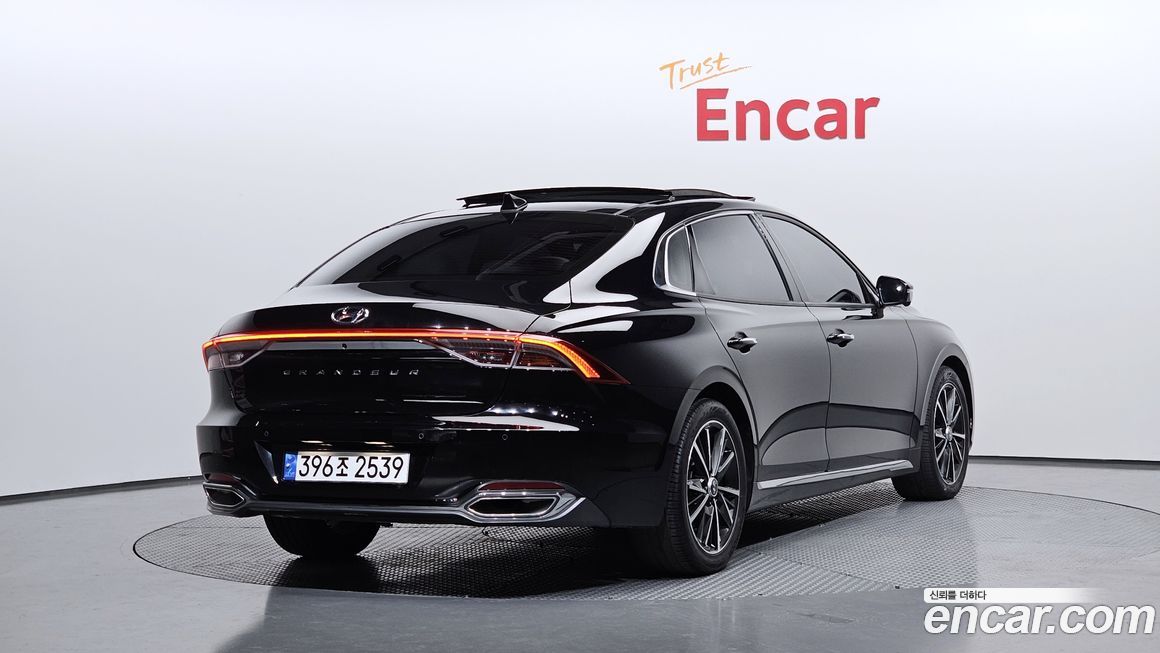 Hyundai Grandeur 2022