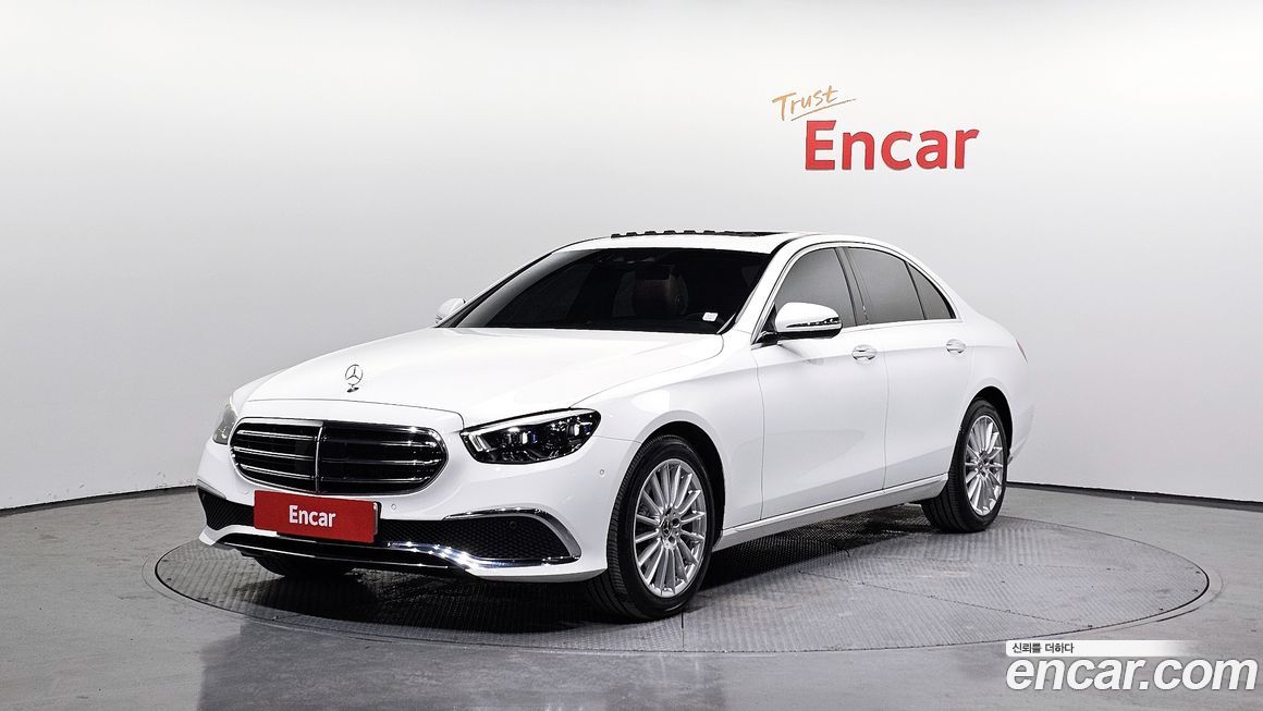 Mercedes-Benz E-Class 2021