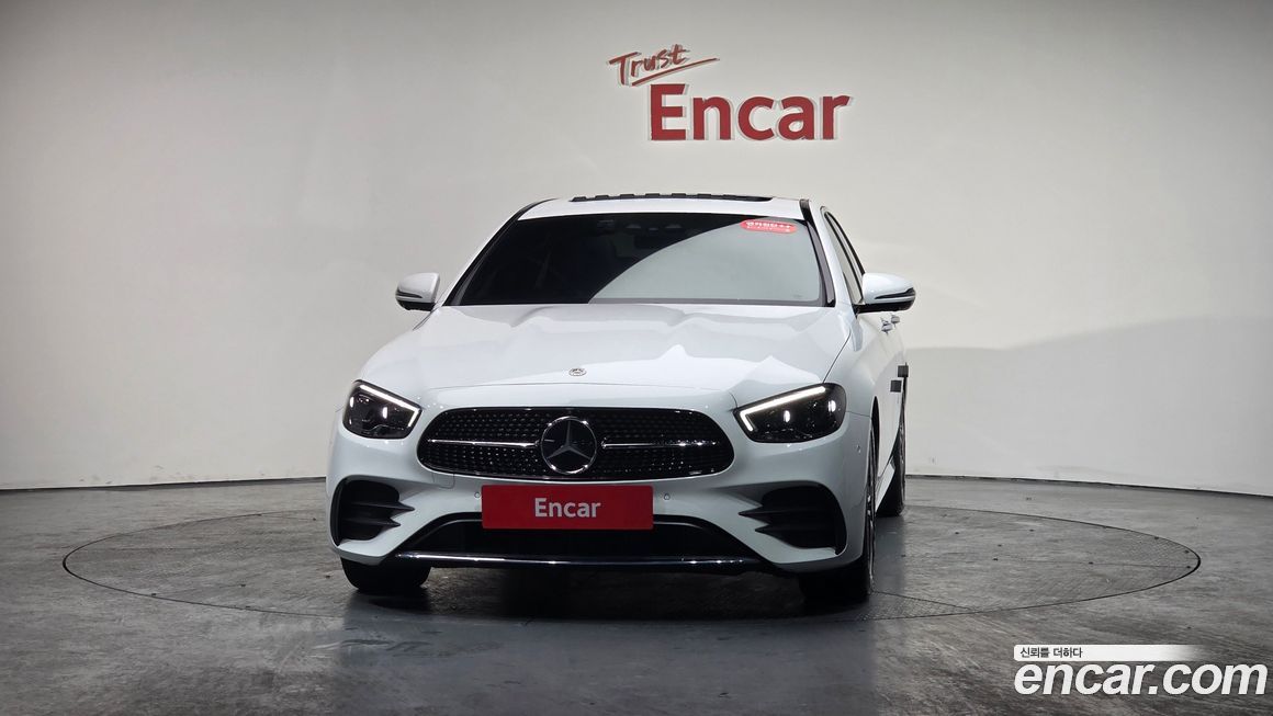 Mercedes-Benz E-Class 2023