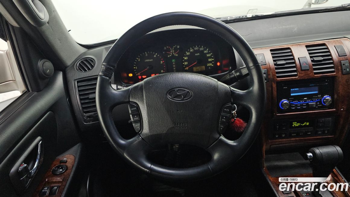 Hyundai Terracan 2003