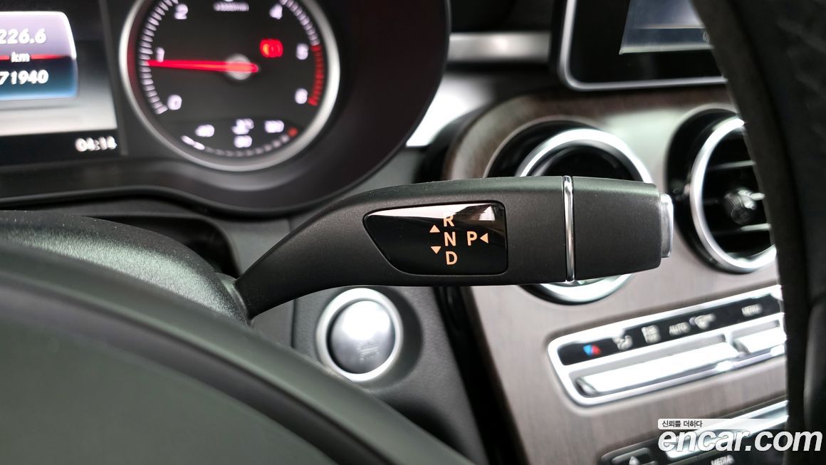 Mercedes-Benz C-Class 2018