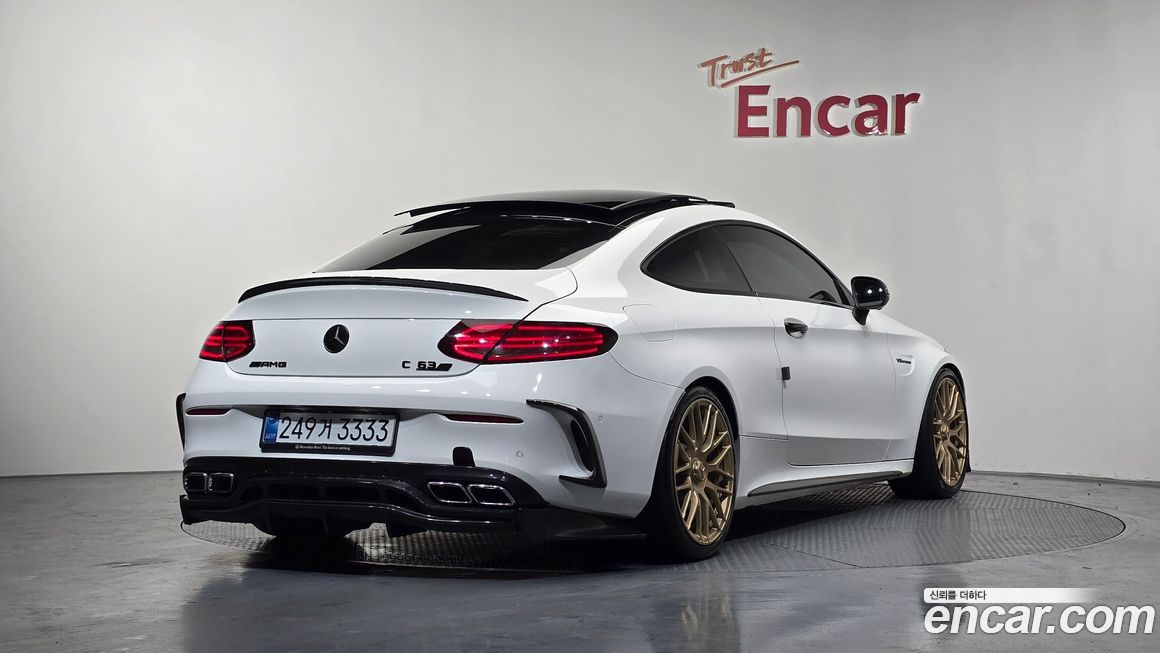 Mercedes-Benz C-Class 2018