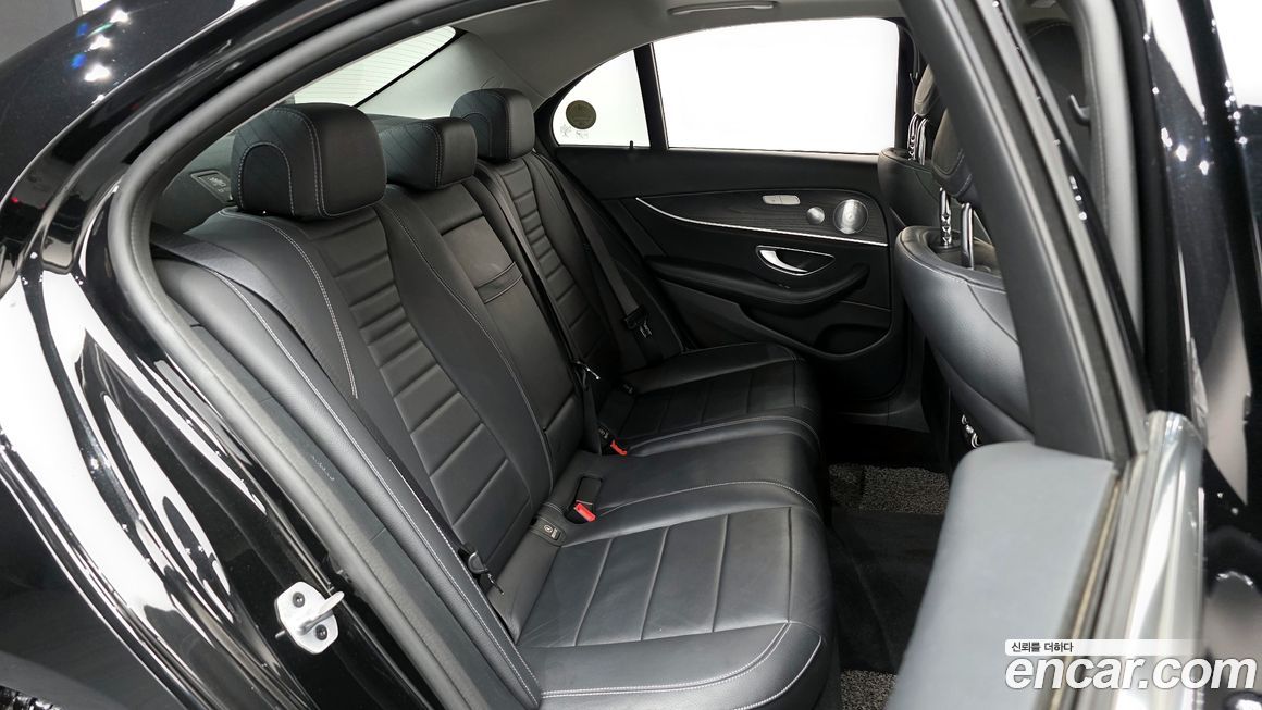 Mercedes-Benz E-Class 2020