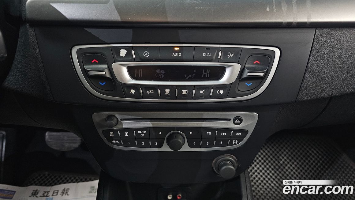 Renault-KoreaSamsung SM3 2010