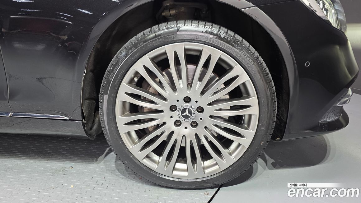 Mercedes-Benz S-Class 2018