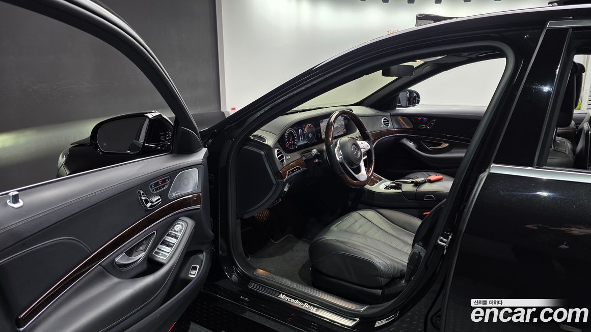 Mercedes-Benz S-Class 2018