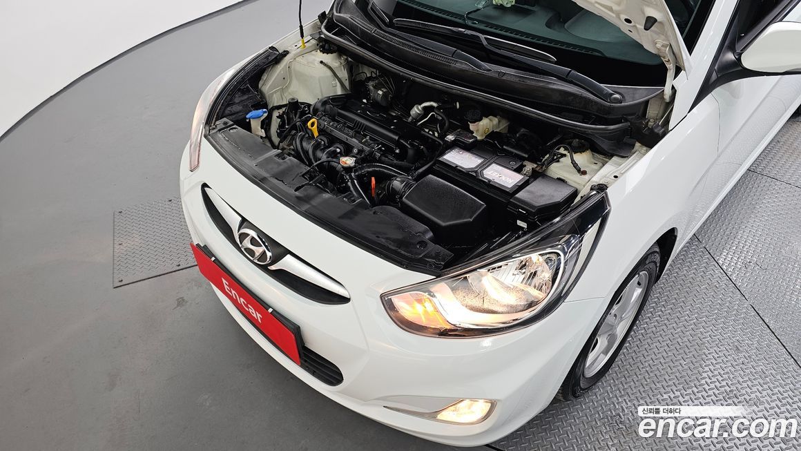 Hyundai Accent 2014
