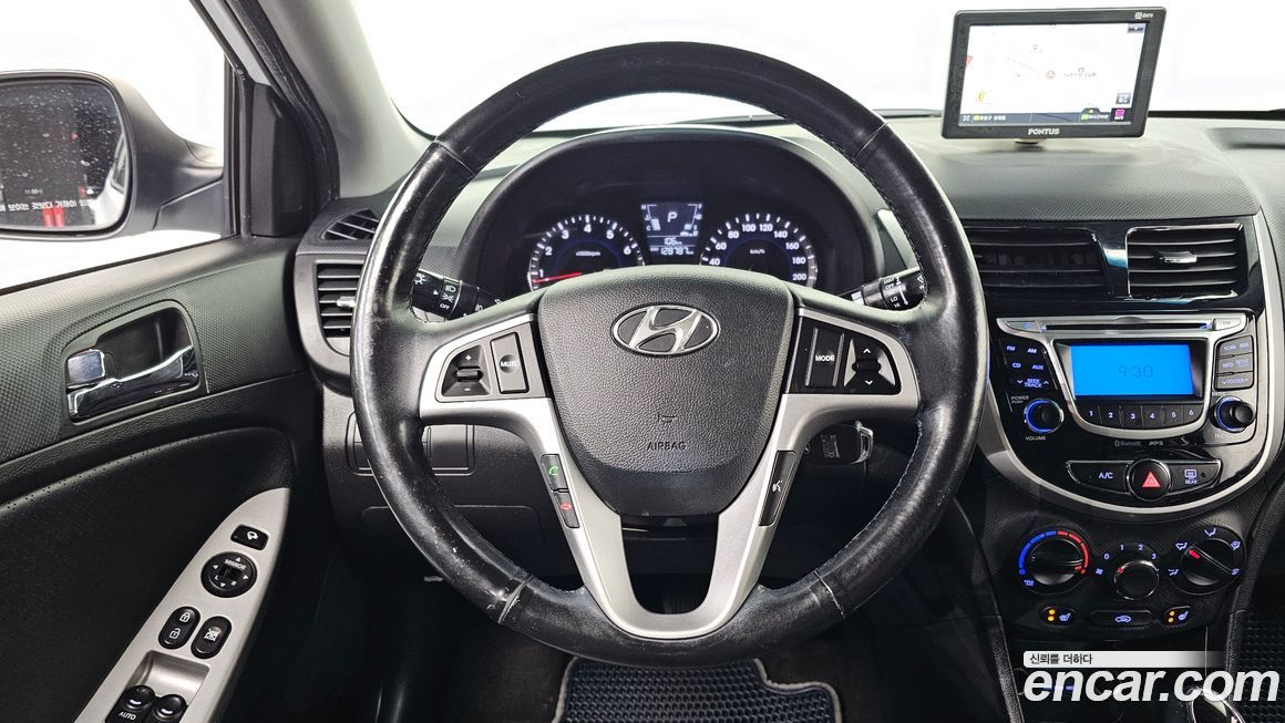 Hyundai Accent 2014
