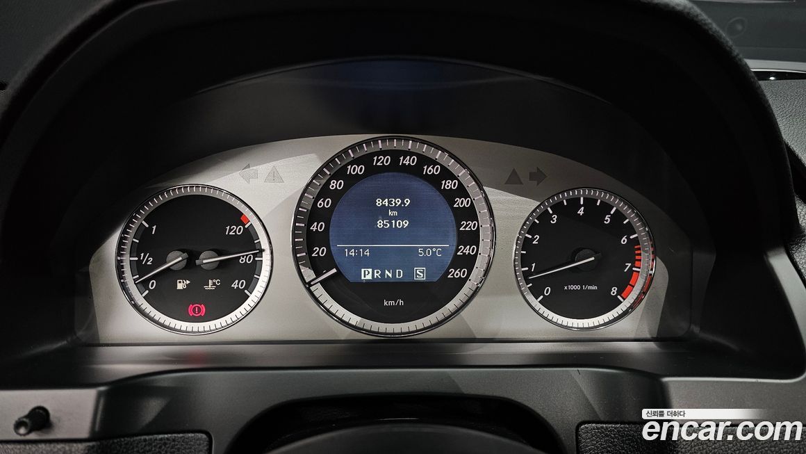 Mercedes-Benz C-Class 2009