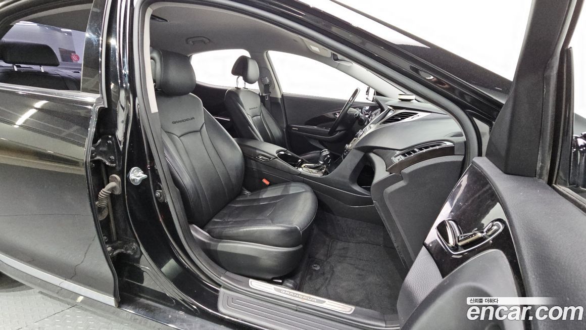 Hyundai Grandeur 2012