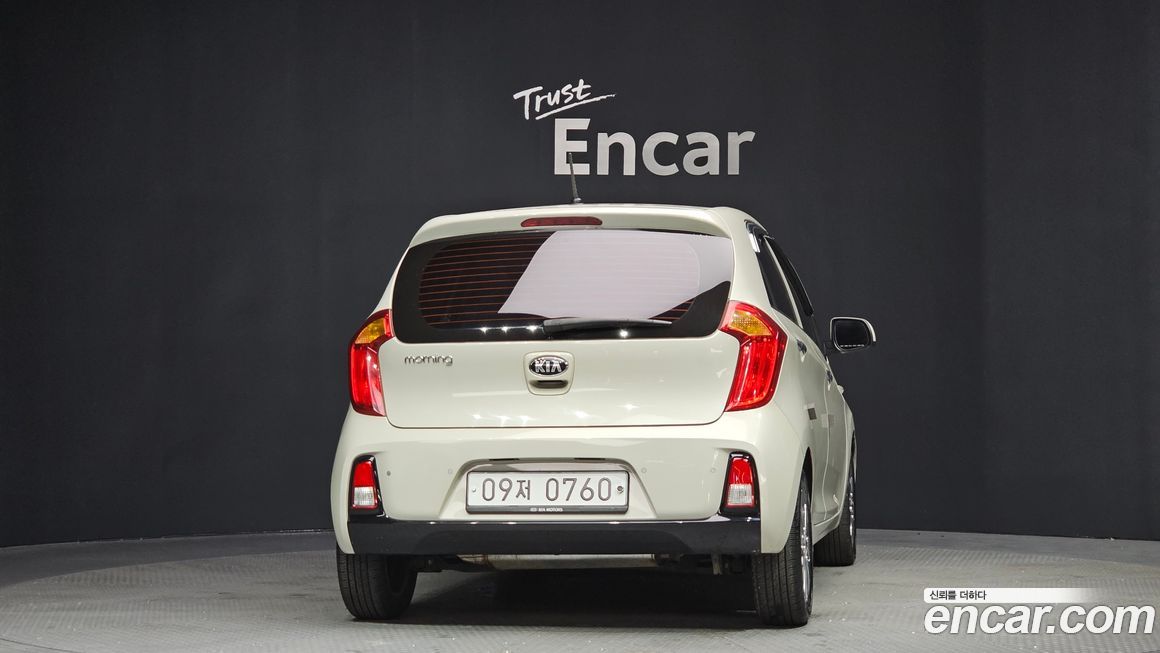 Kia morning 2016