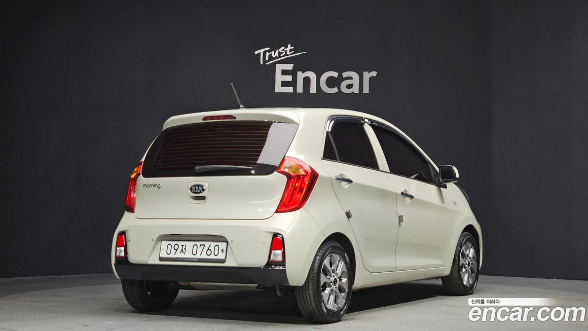 Kia morning 2016