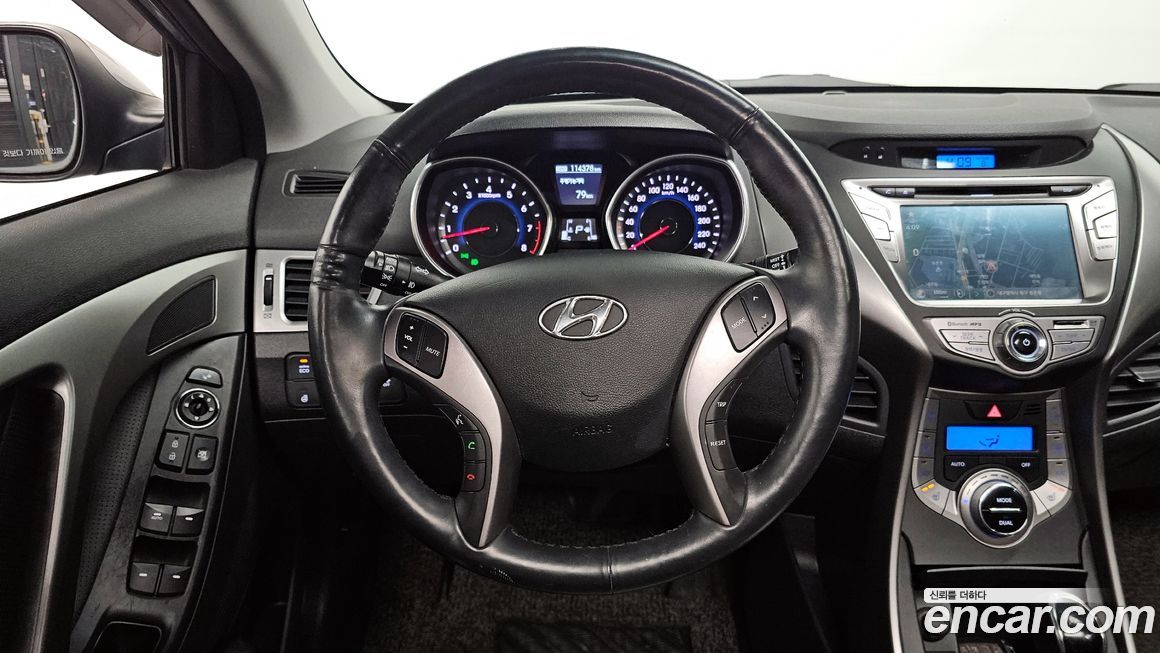 Hyundai AVANTE 2014
