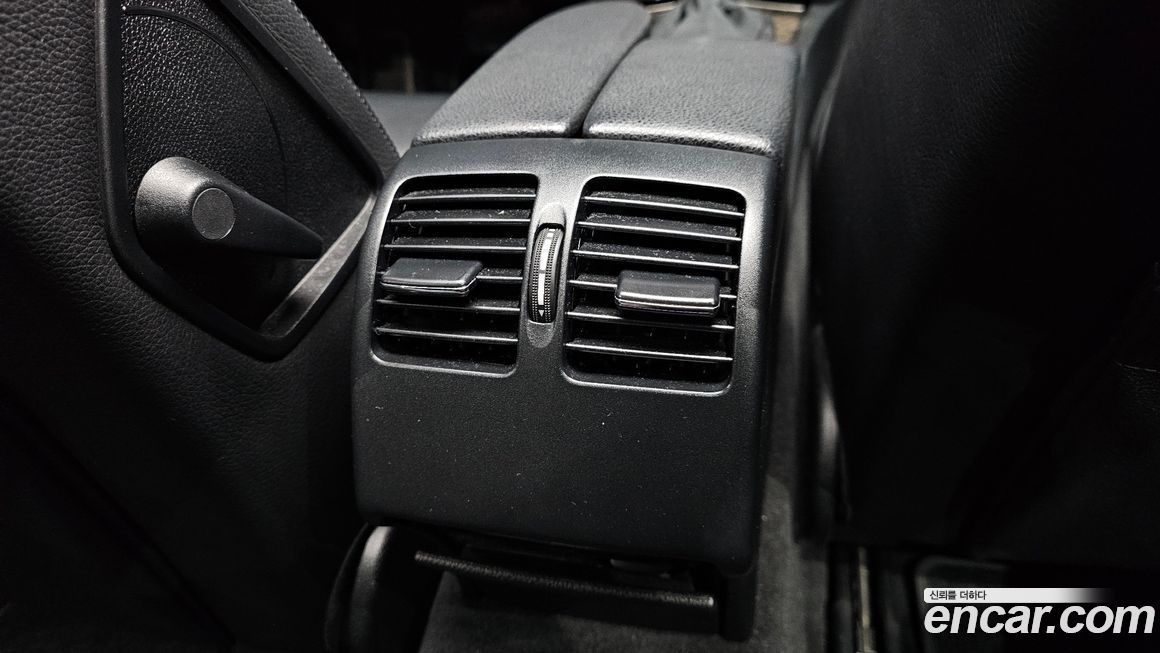 Mercedes-Benz C-Class 2009